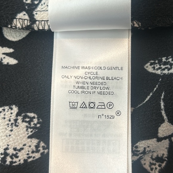 AMERICAN LIVING Women's Celinda Black White Floral Printed Bell Sleeve Dress - Picture 10 of 14